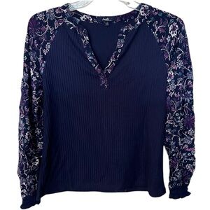Angels floral sleeve ls ribbed top size small